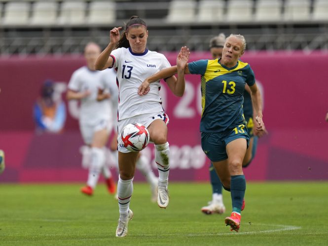 US advances to quarterfinals after 0-0 draw with Australia
